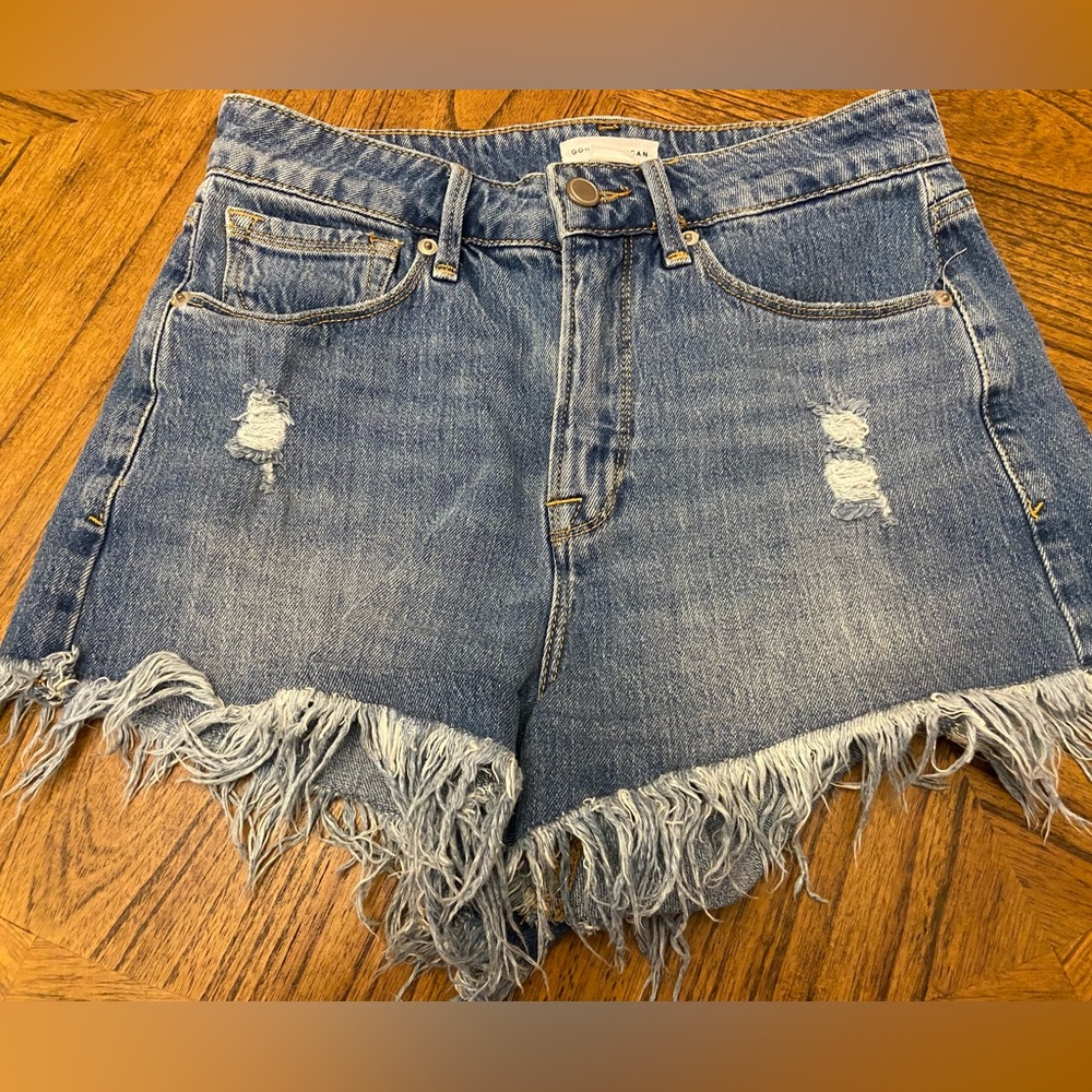 Good American Distressed Fray Cut Off Denim Shorts Jean Festival Shirts Size 2
